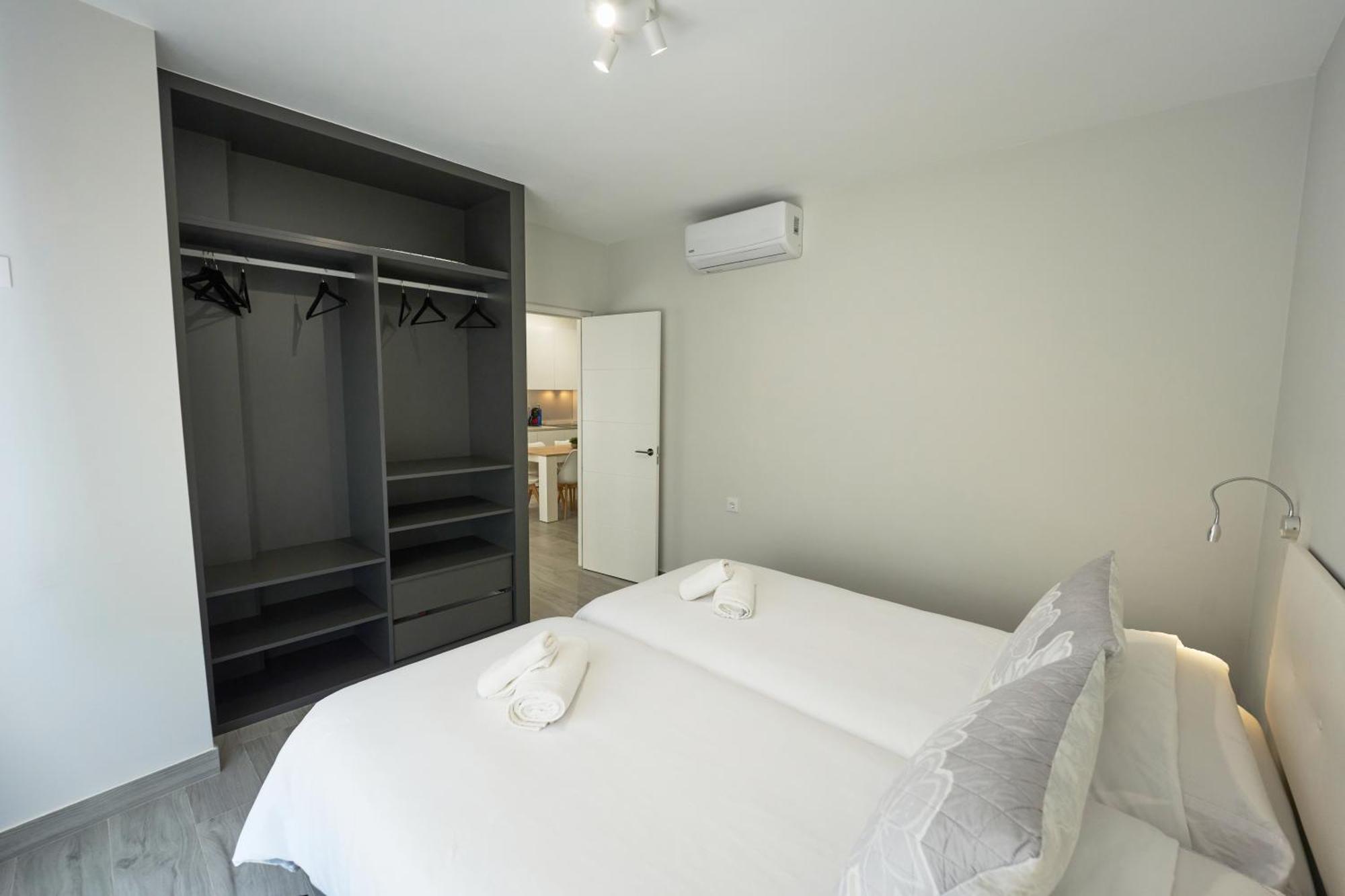 Paseo Maritimo - Apartamento A Estrenar, A Pie De Playa, Con 2 Banos アルメリア エクステリア 写真